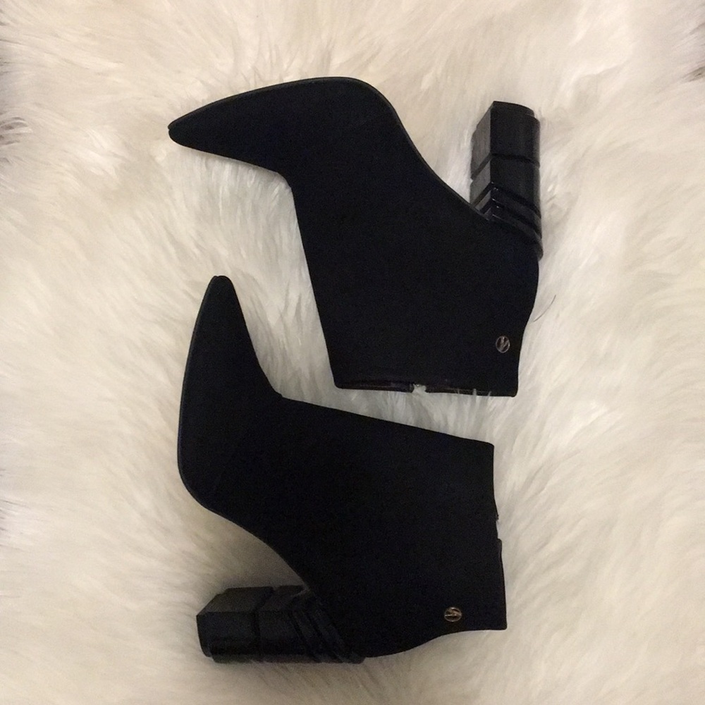 Ateliermix Ankle bootie size 10